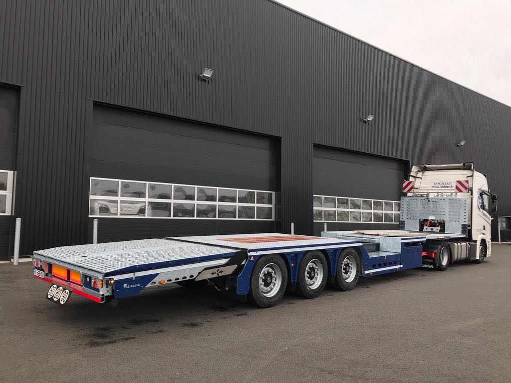 Transport de mobil-homes par Le Rouic