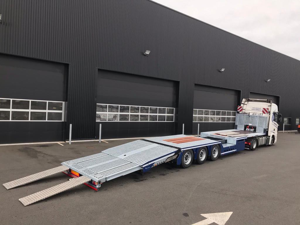 Transport de mobil-homes par Le Rouic